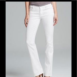 Seven for all mankind white denim boot cut Jean 27